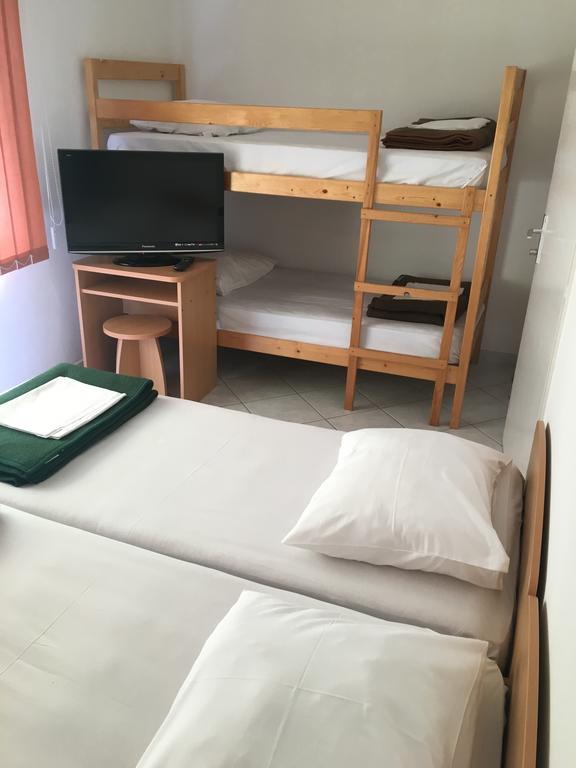 Hostel Amfora Fažana Værelse billede